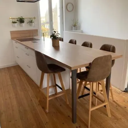 Maison De Avec Terrasse Lion-sur-Mer